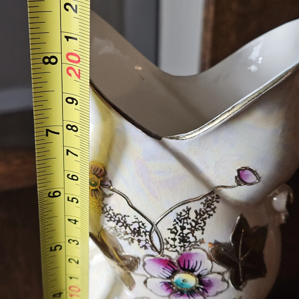 Elegant Floral Cream Vase